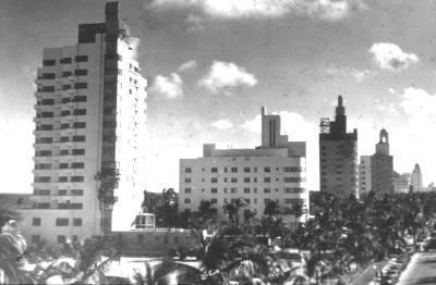 Miami Beach, Florida Postcard The Caribbean Hotel