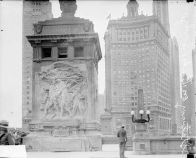 Civic and Retail Monuments, Chicago – Saint Louis Patina®