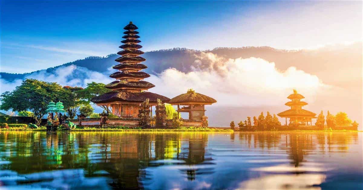 The island nation of Indonesia opens up to tourism after long